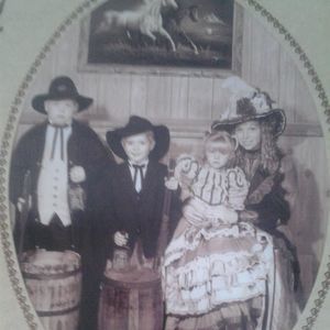 Meet your Posher, Soner